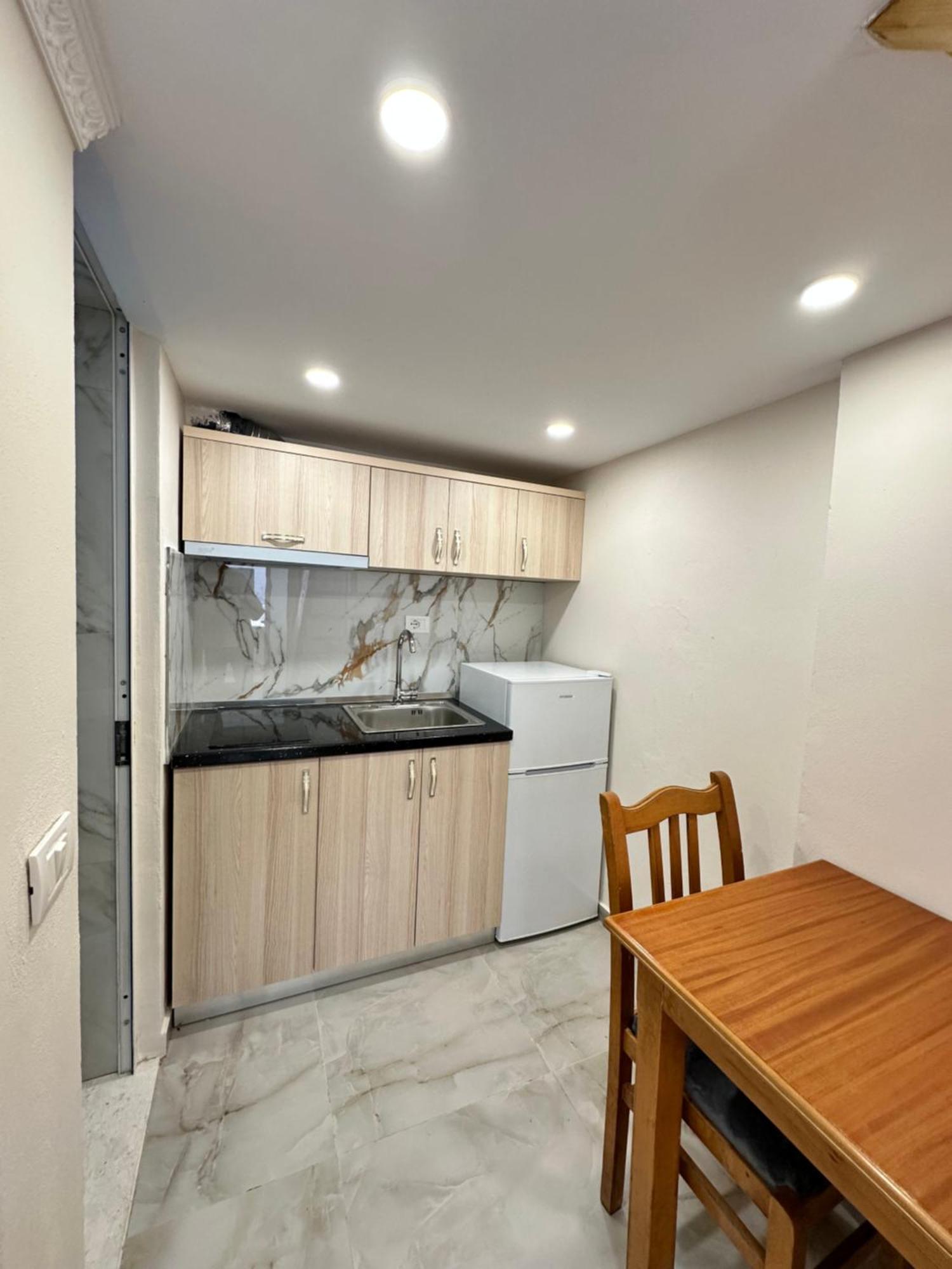 Troy Aparthotel ดูร์เรส ภายนอก รูปภาพ