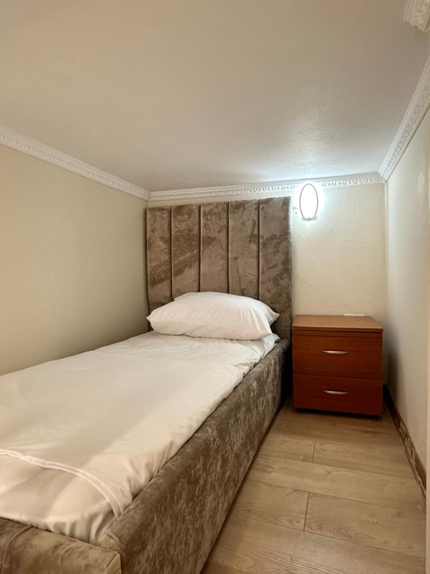 Troy Aparthotel ดูร์เรส ภายนอก รูปภาพ