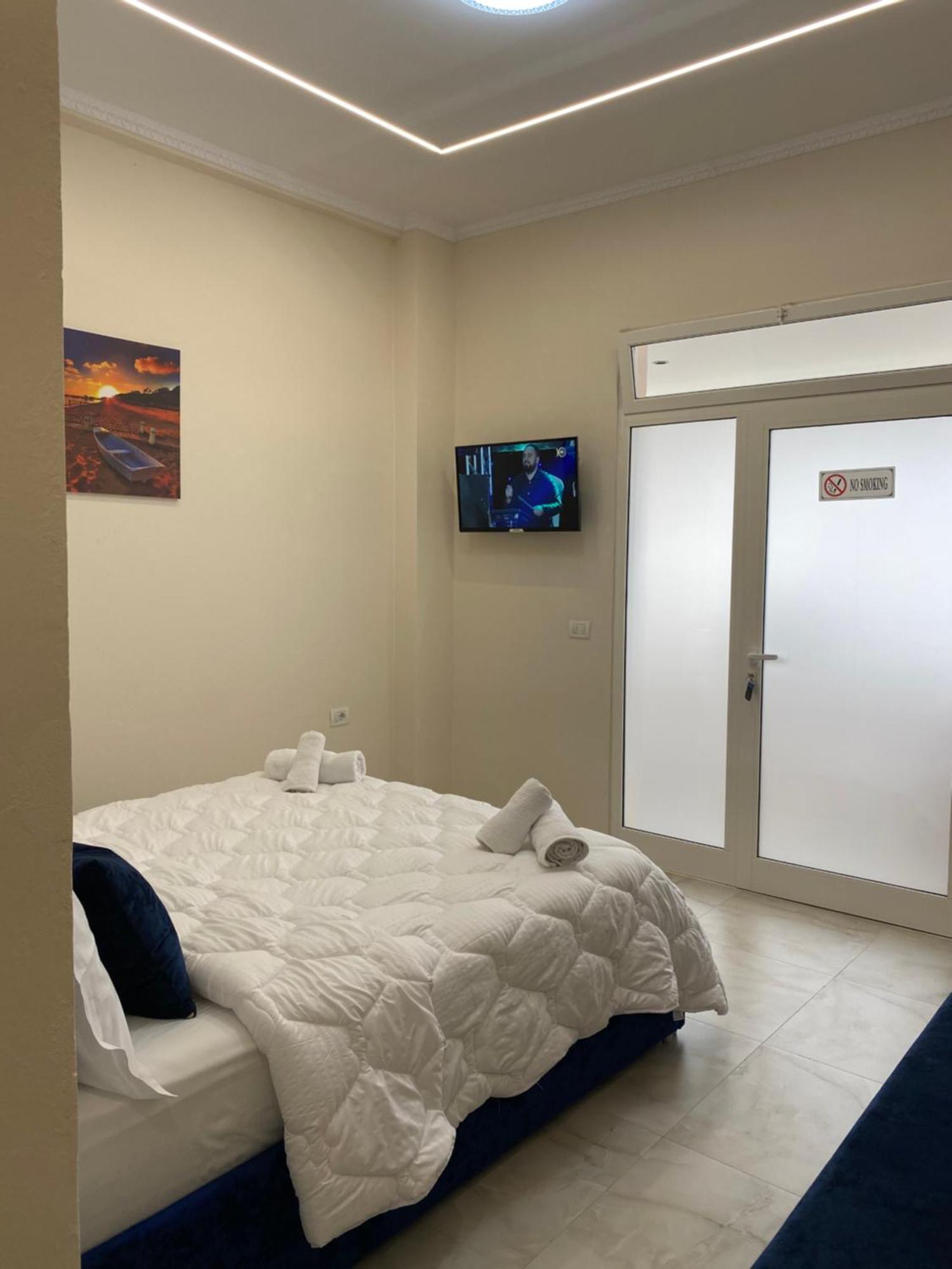 Troy Aparthotel ดูร์เรส ภายนอก รูปภาพ
